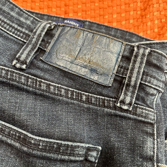 CHAPS Men’s Flat Front Denim Jeans Size: 34X30 Retails: $59 - Picture 11 of 11